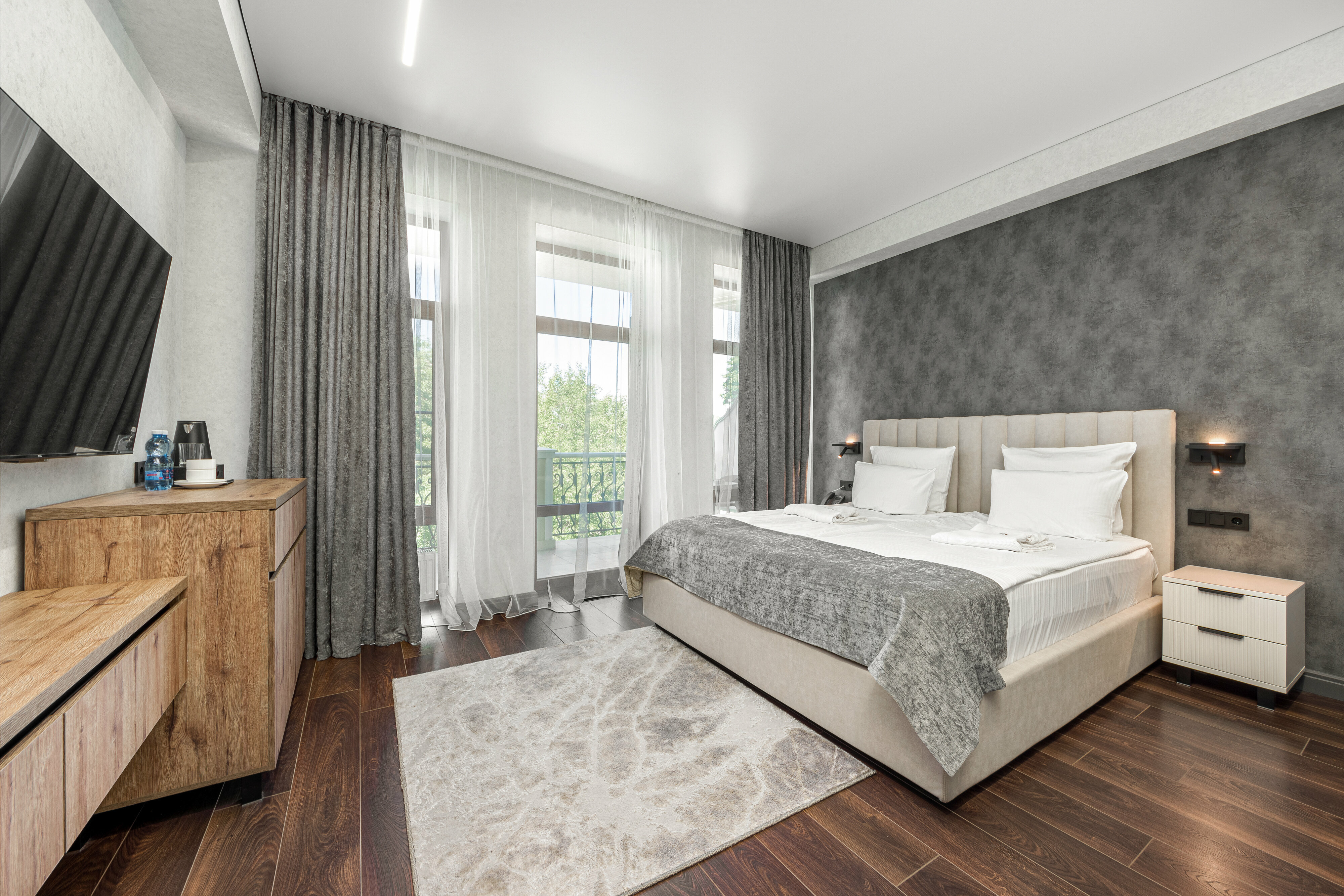 Улучшенный двухместный номер с балконом