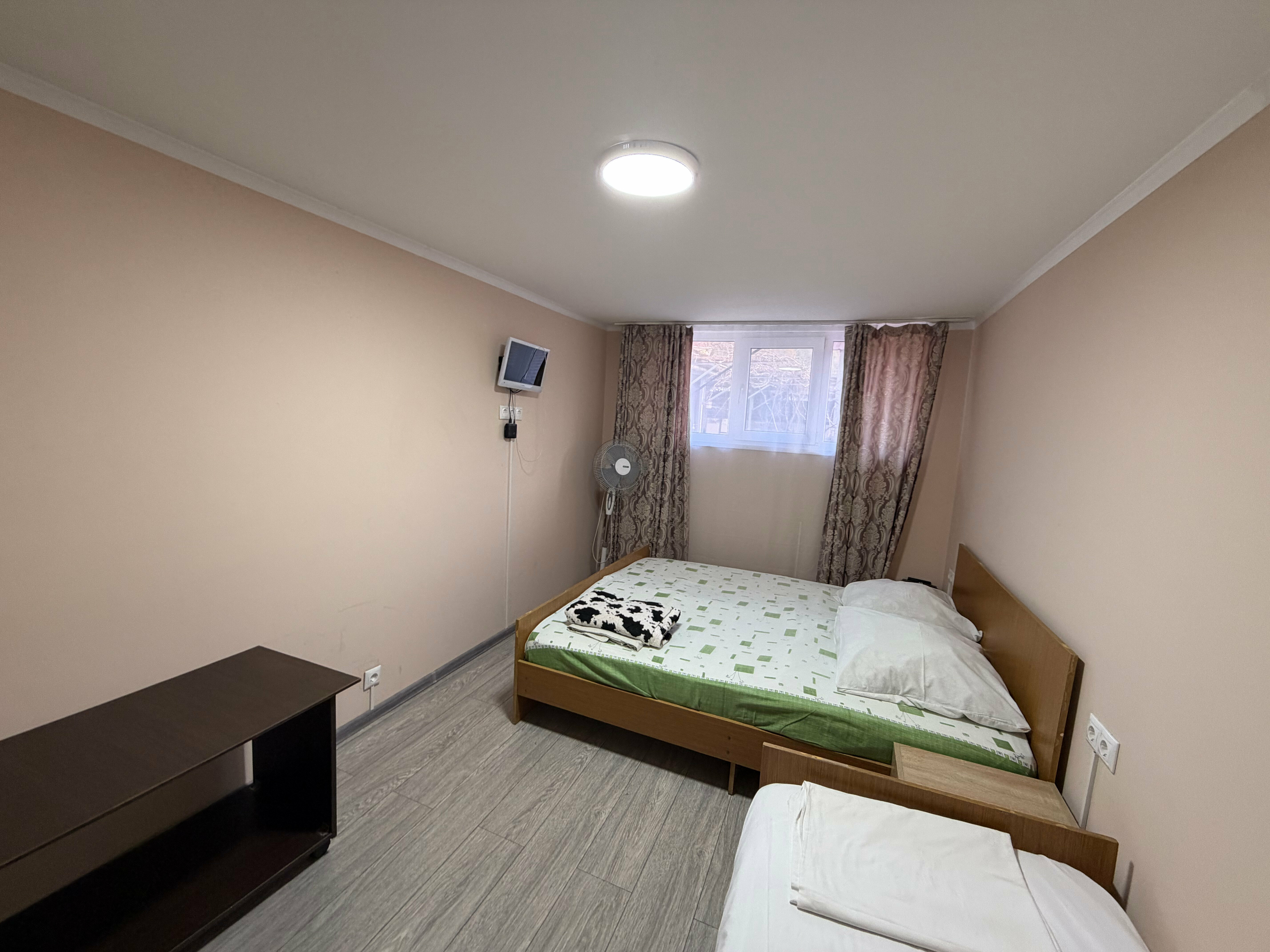 Бюджетный трехместный номер