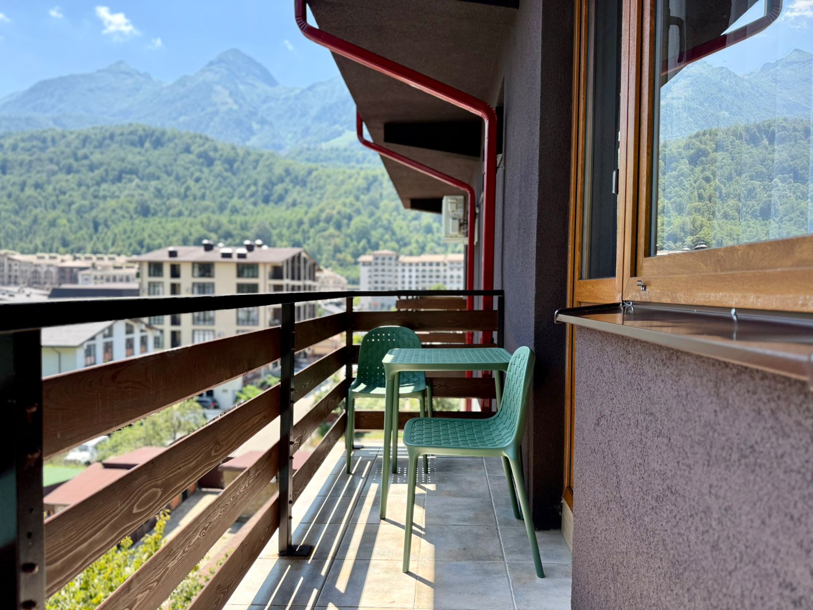 Двухместный номер с 2 отдельными кроватями и балконом