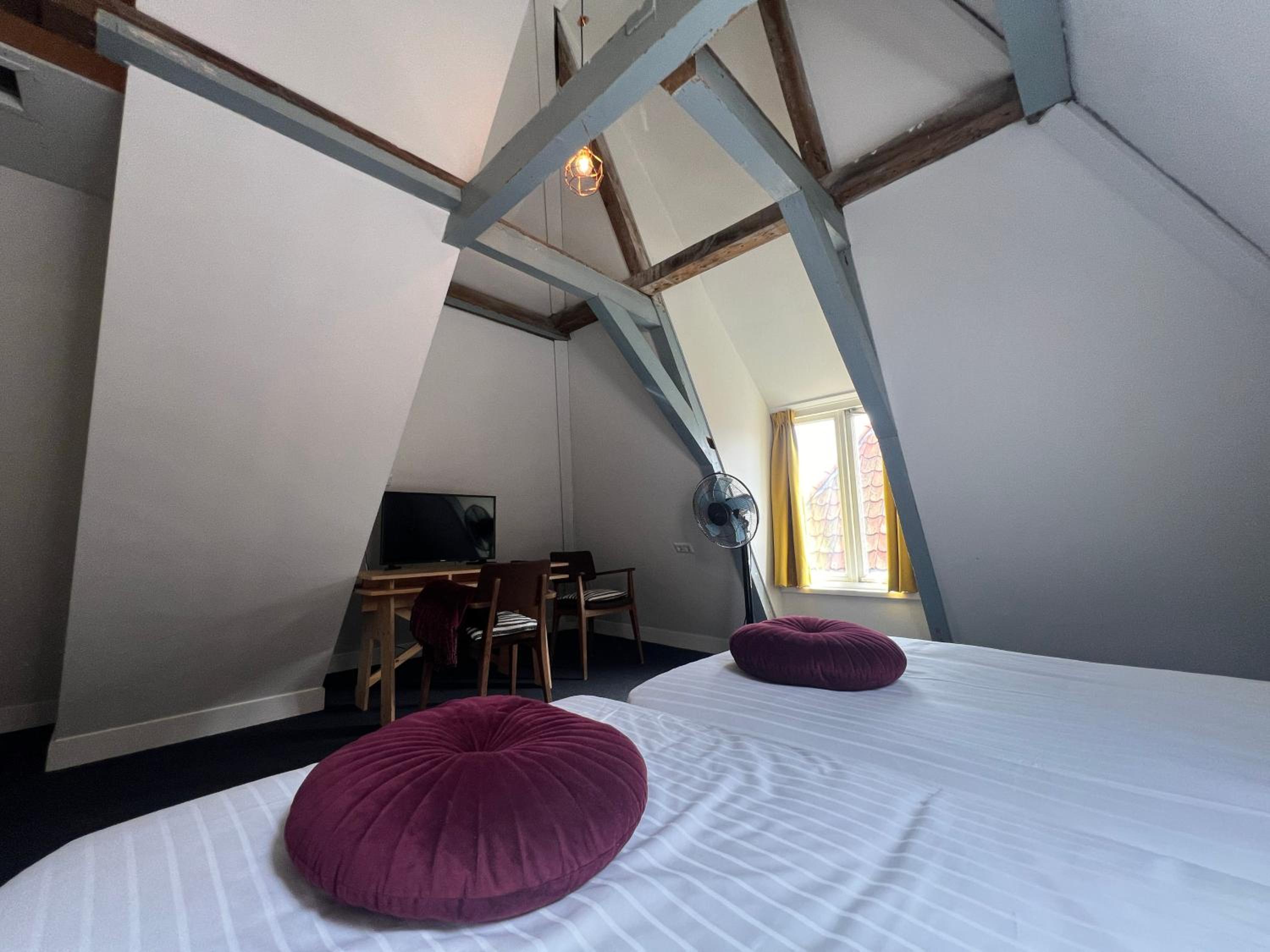 Double or Twin Room with Bathroom