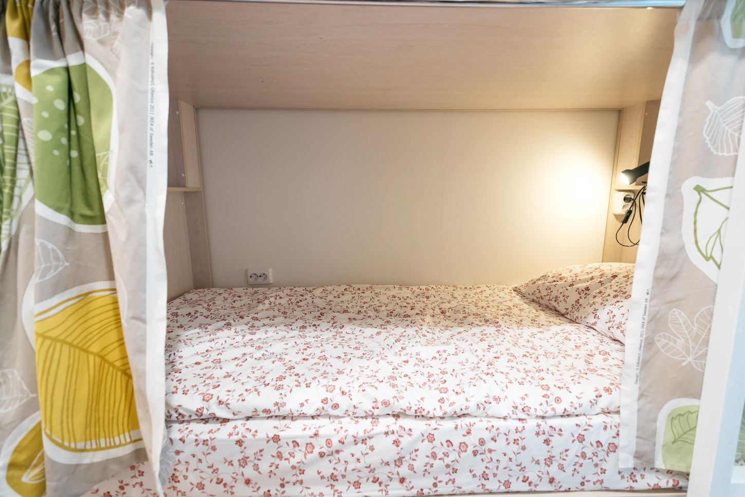 Cемейный номер с собственной ванной комнатой