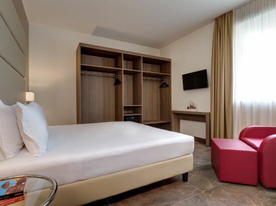 Family Quadruple Room