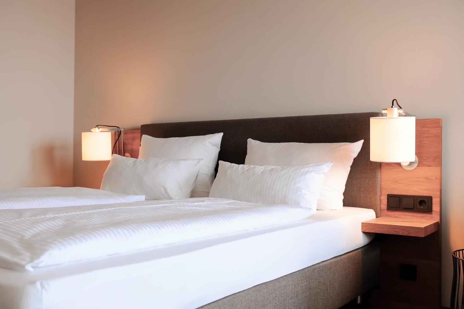 Suite with Terrace on the Elbe river