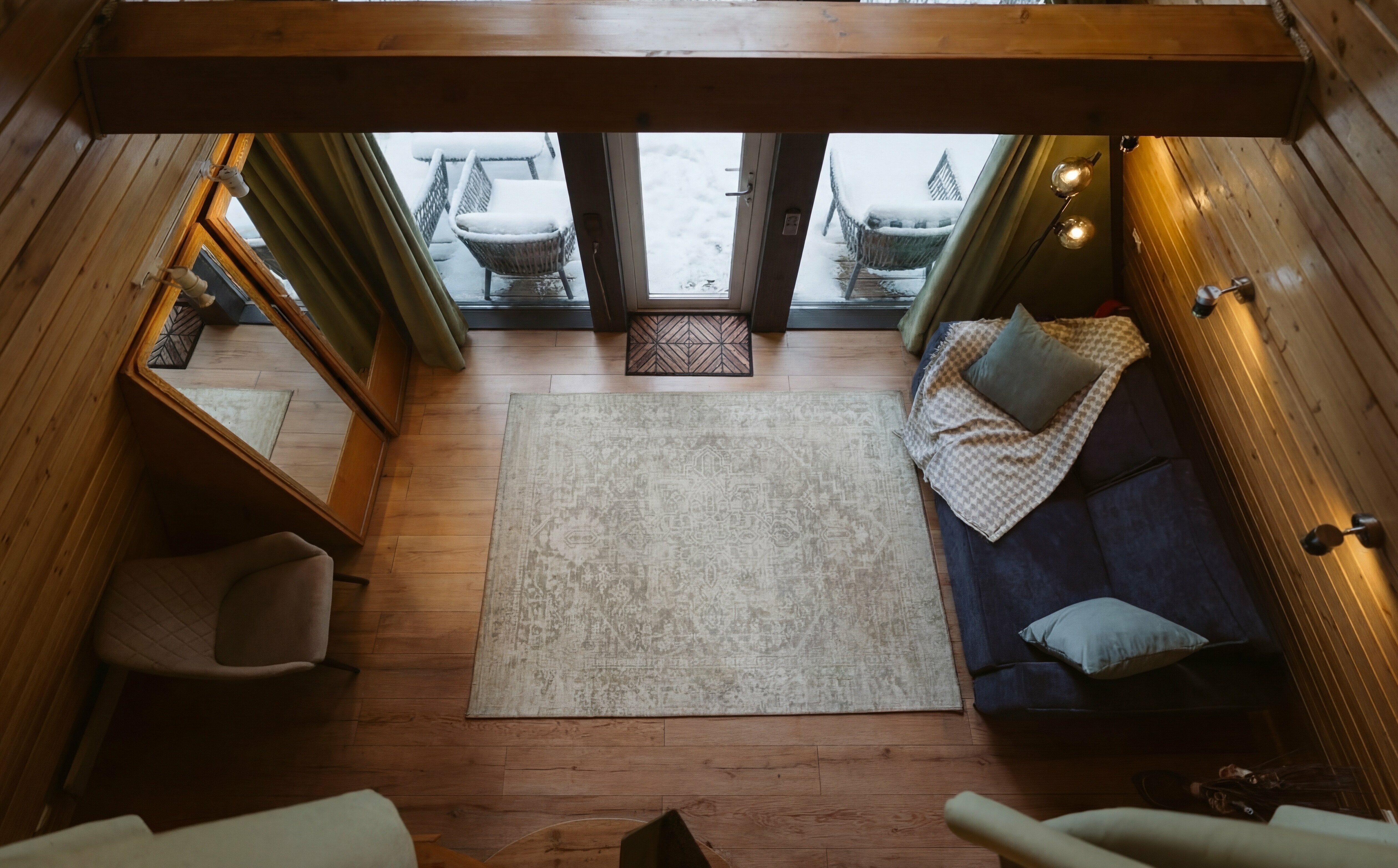 Коттедж с видом на лес