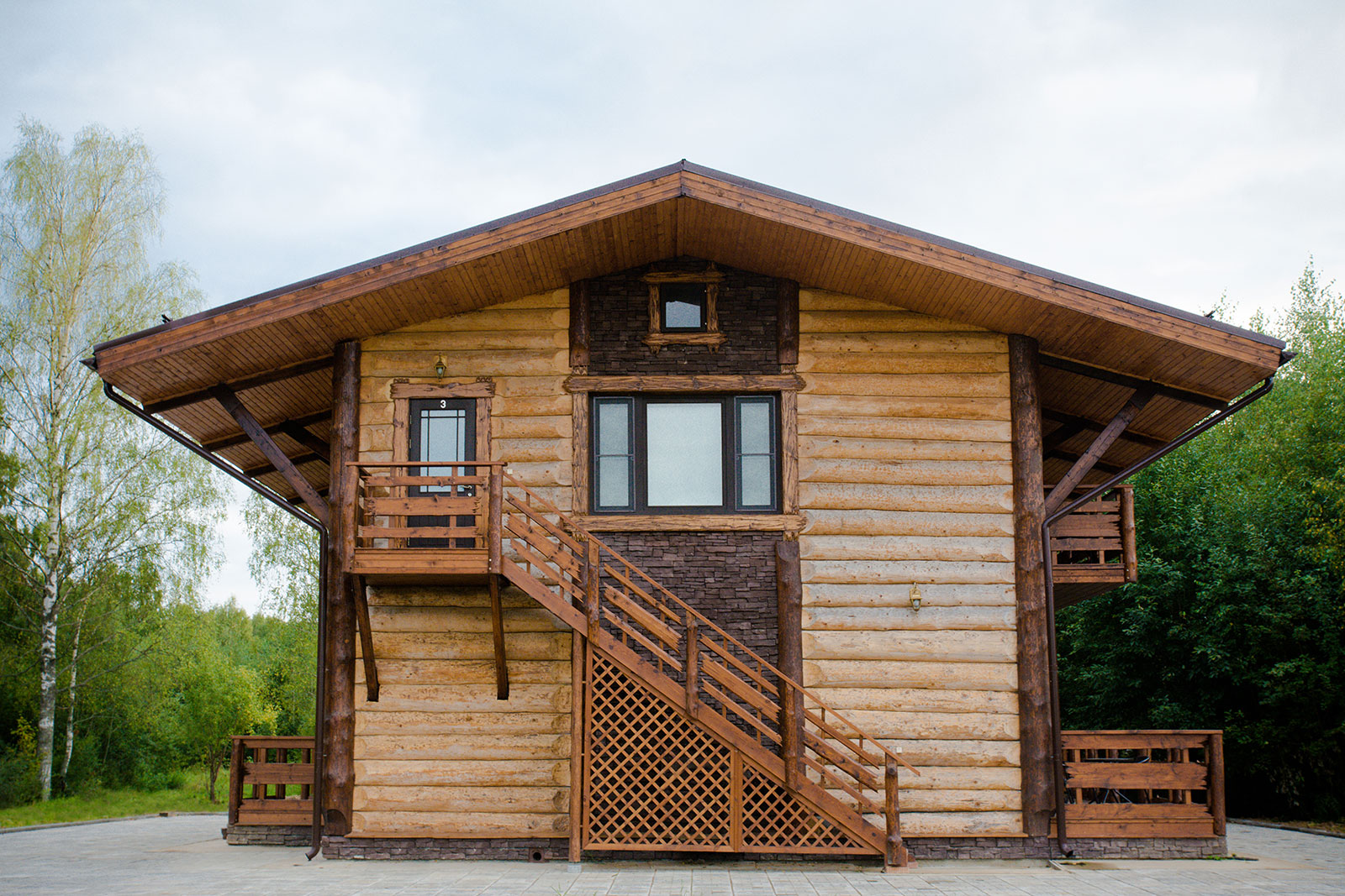 Семейный полулюкс