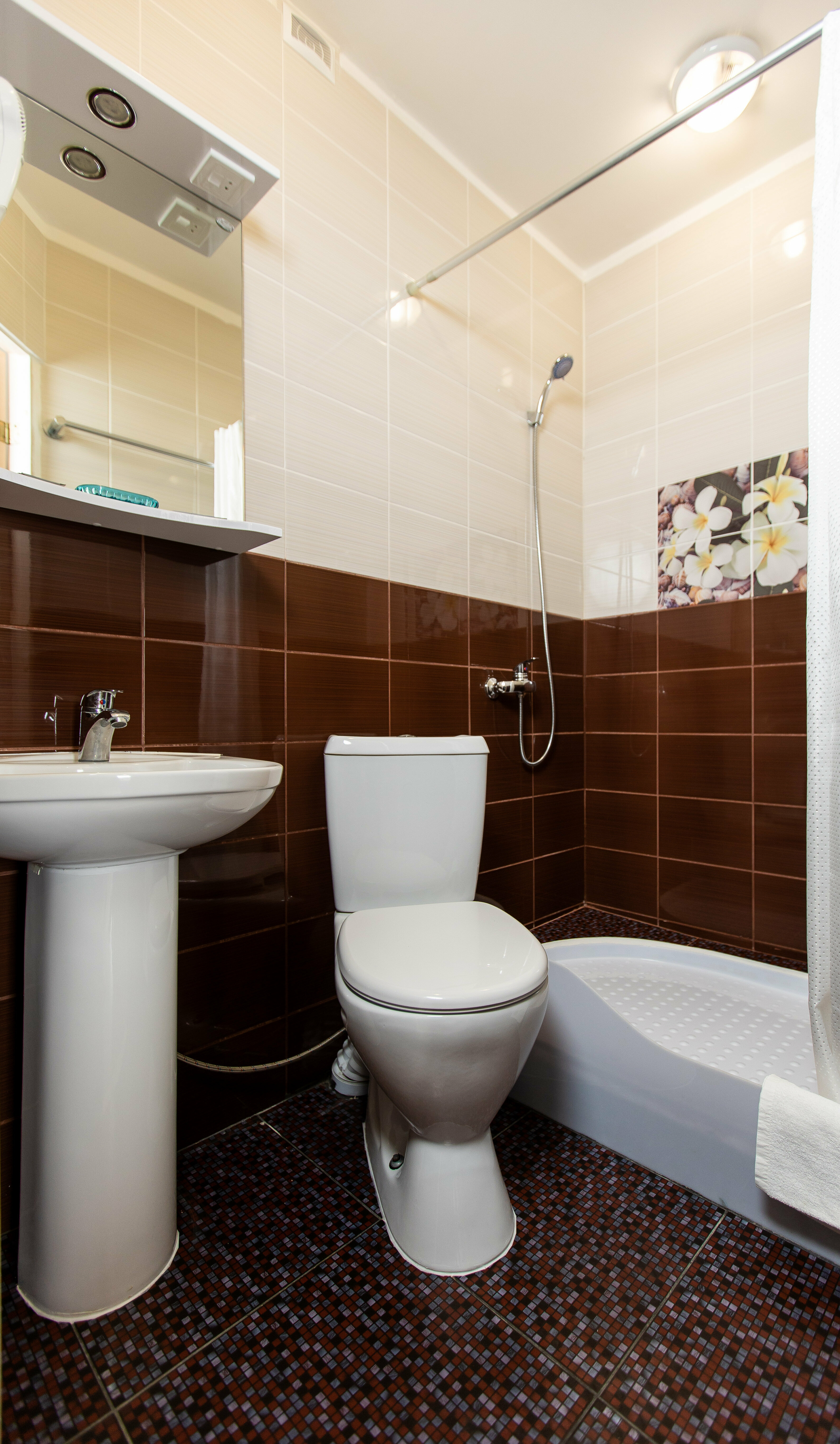 Четырехместный номер с балконом