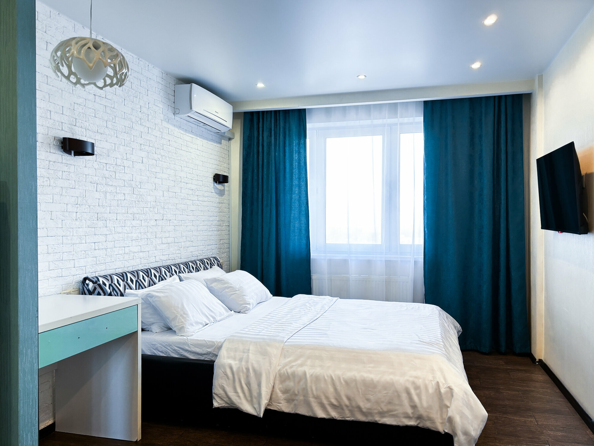 Небольшой двухместный номер с 1 кроватью