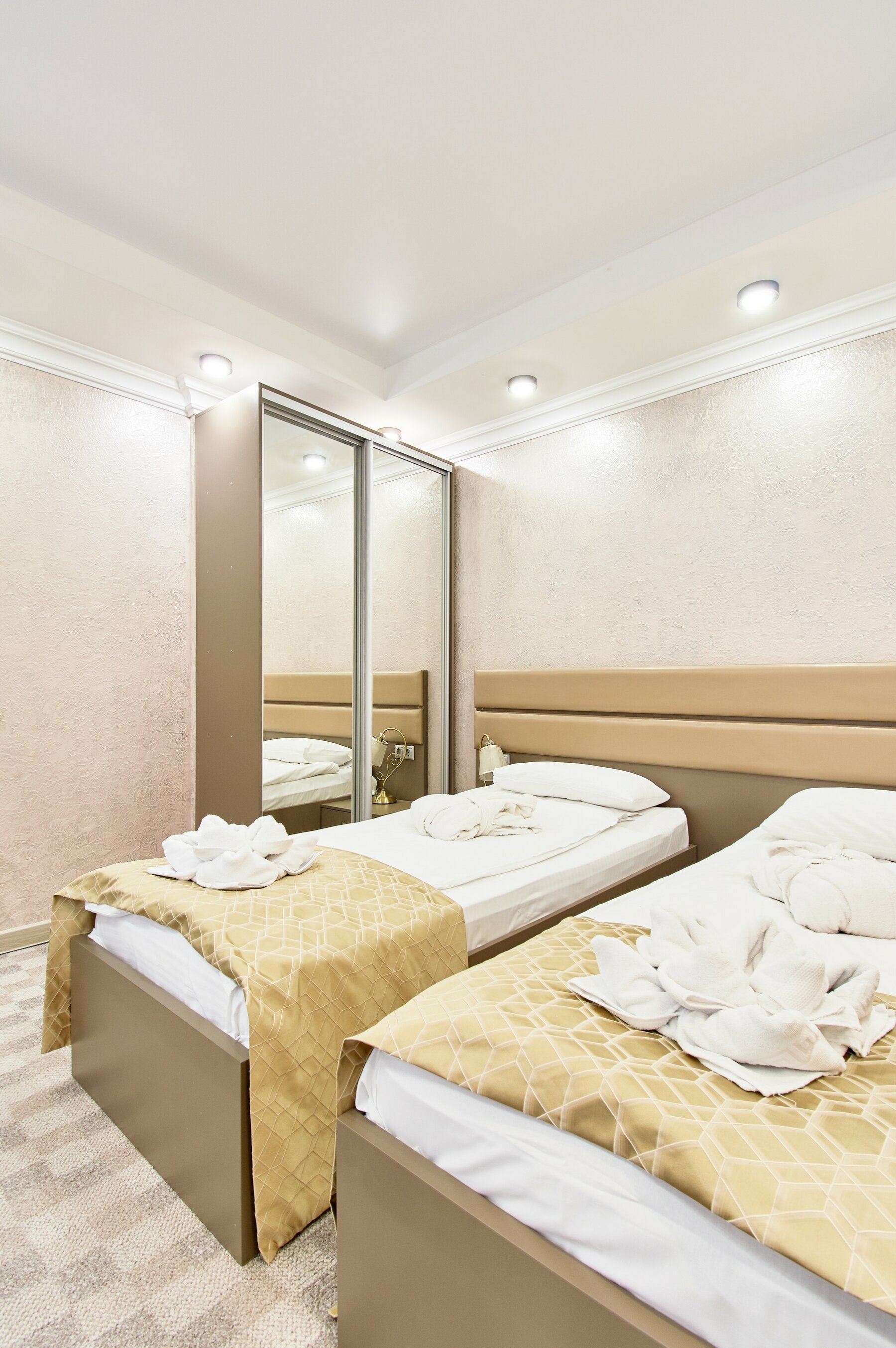 Двухуровневые апартаменты