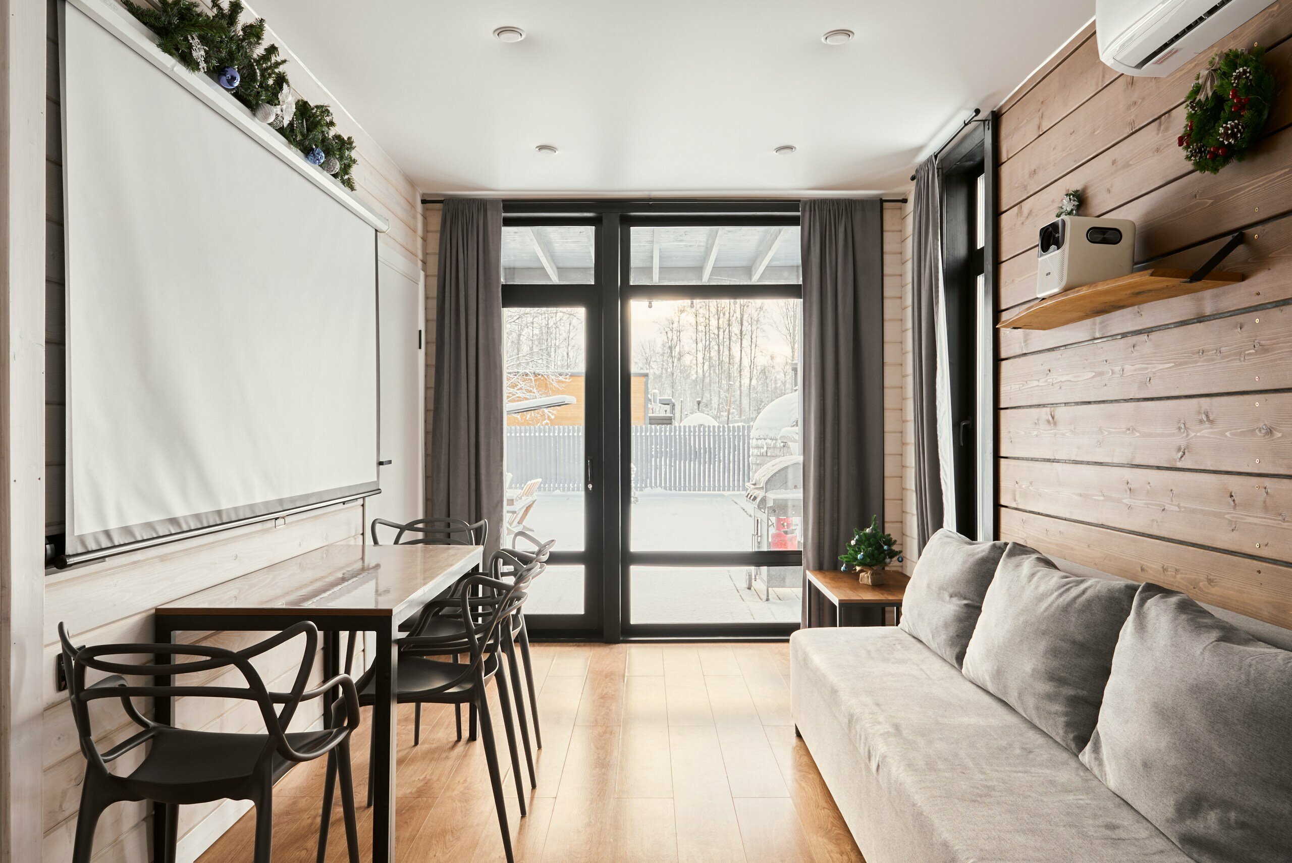 Коттедж с одной спальней чаном и баней (растопка чана и бани не включена в стоимость)