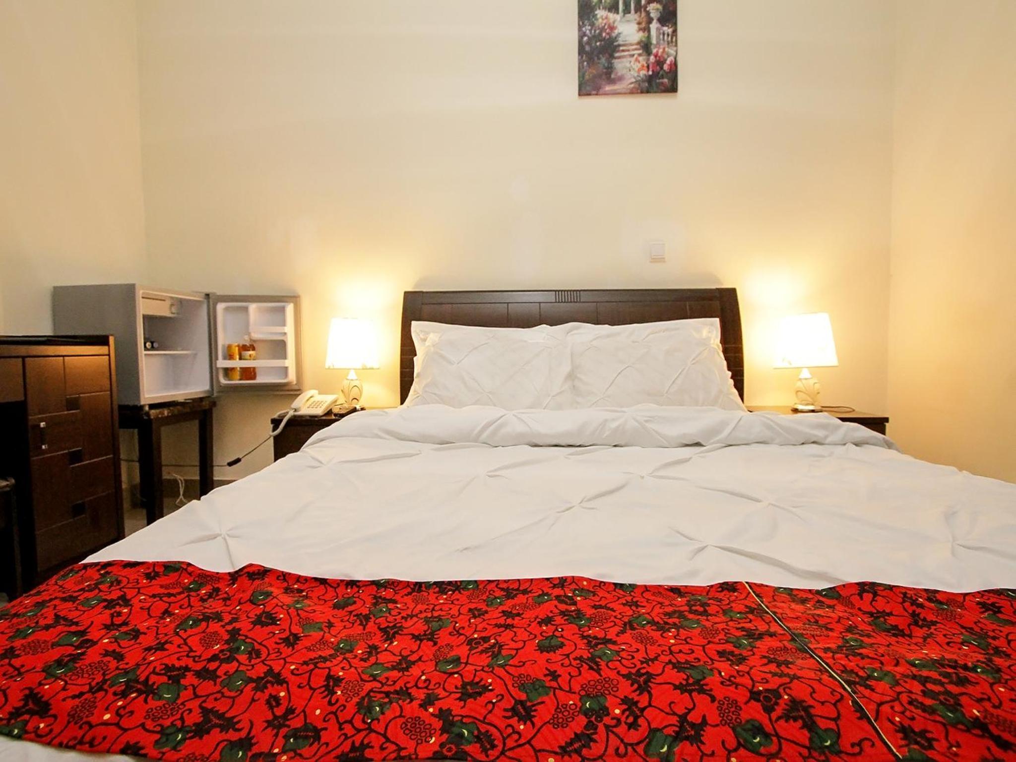Deluxe Suite
