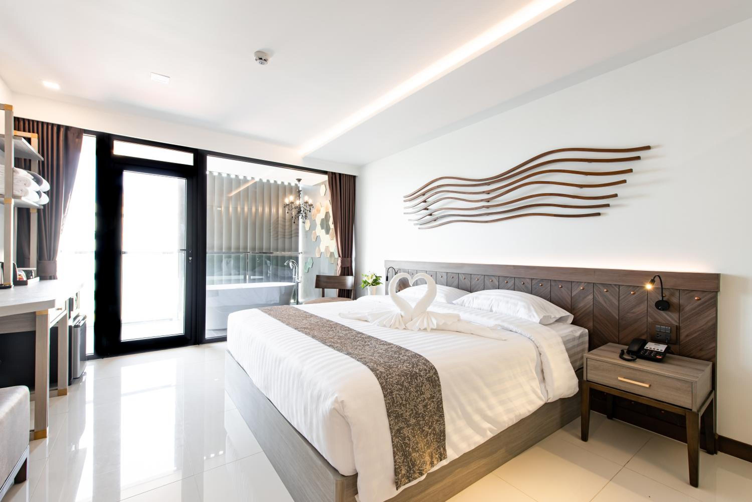 Deluxe Double Room with Sea View