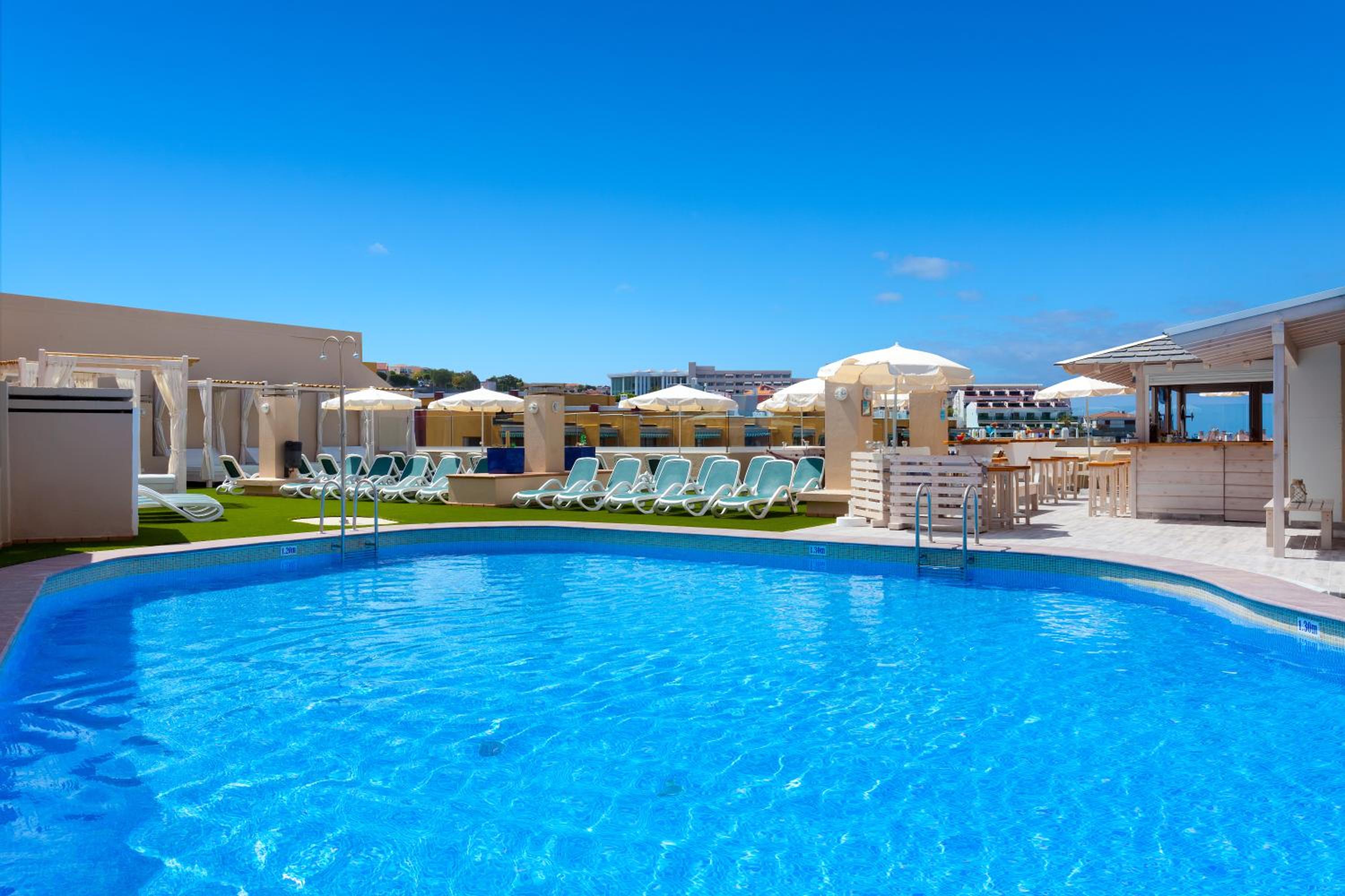 One-Bedroom Apartment with Pool View (2 Adults)