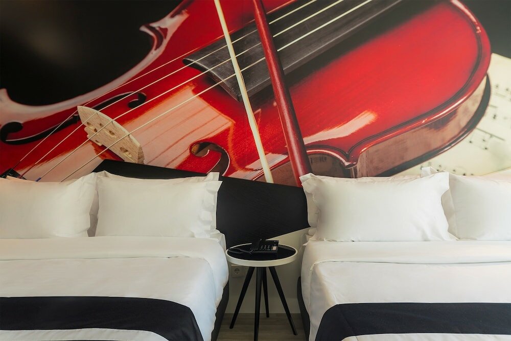 Twin Room (Harmony, Plus, Quadruple use)