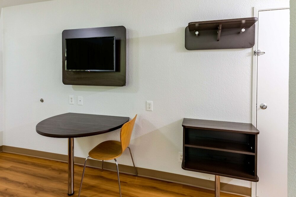 Standard Room, 2 Double Beds, Non Smoking