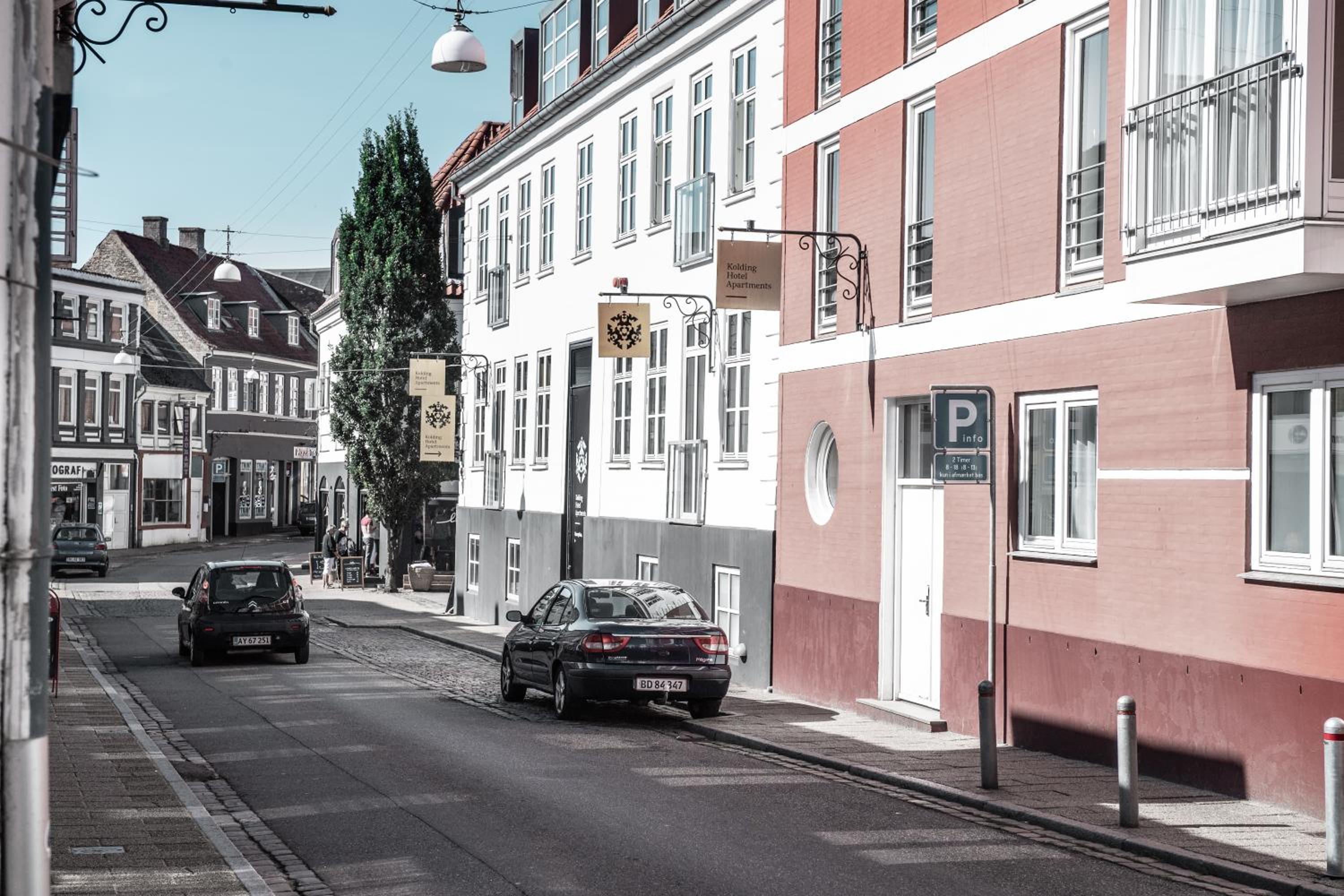 Two-Bedroom Apartment with Street View