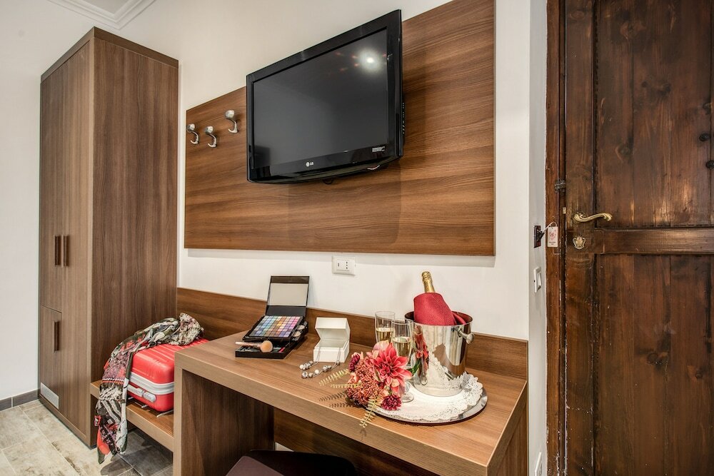 Design Double or Twin Room