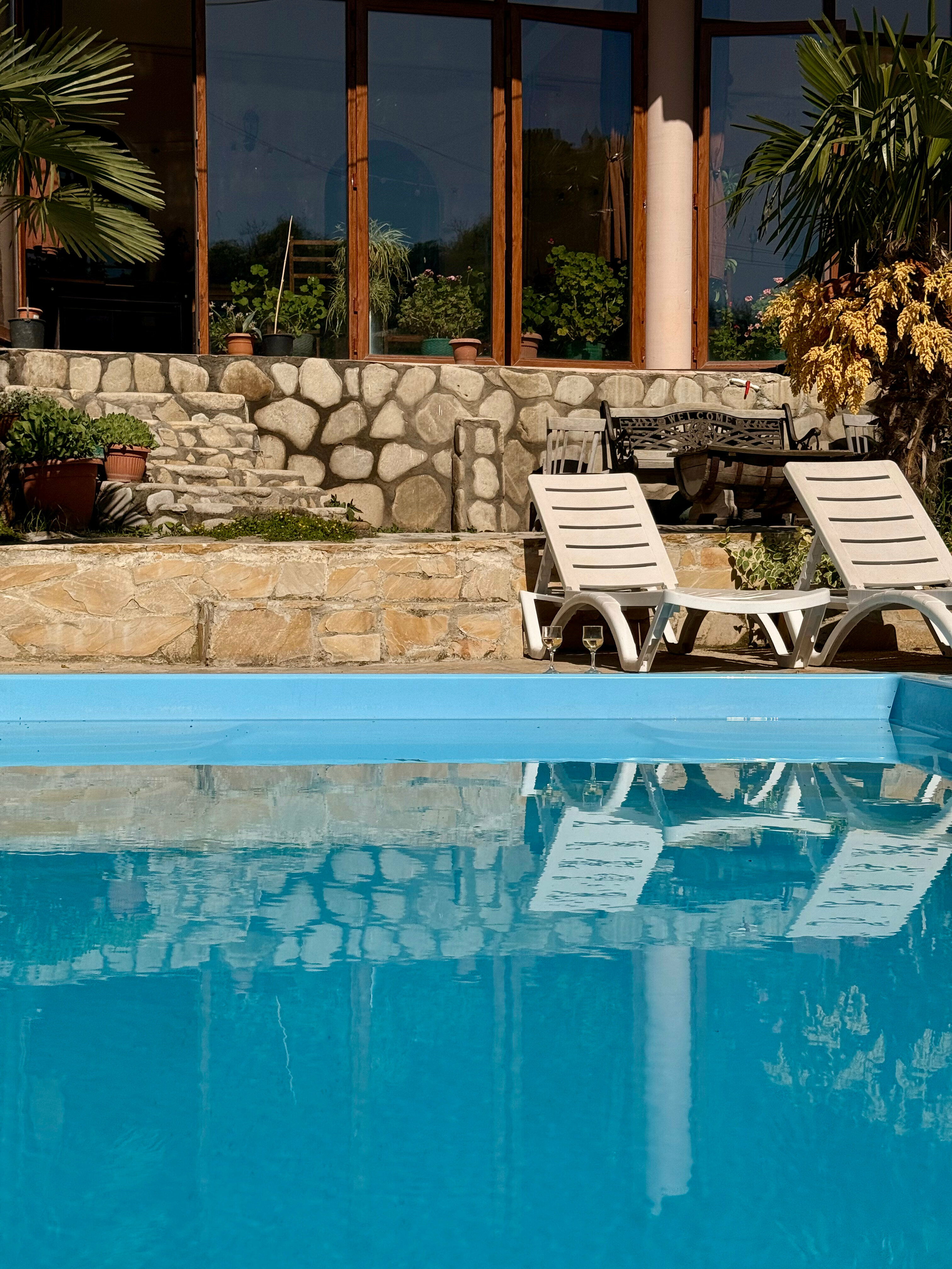 Трехместный номер «Комфорт» с душем