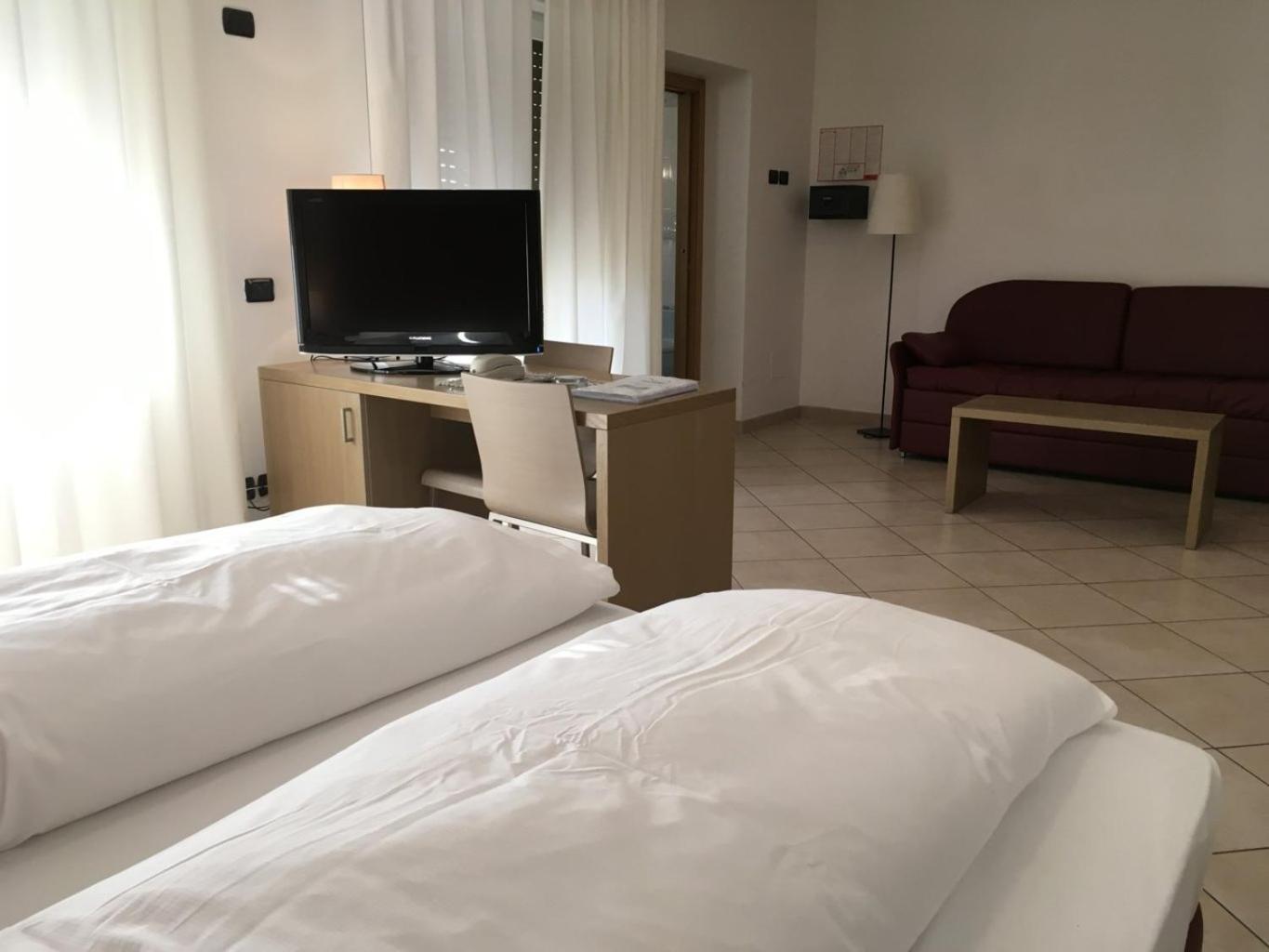 Quadruple Room with Terrace