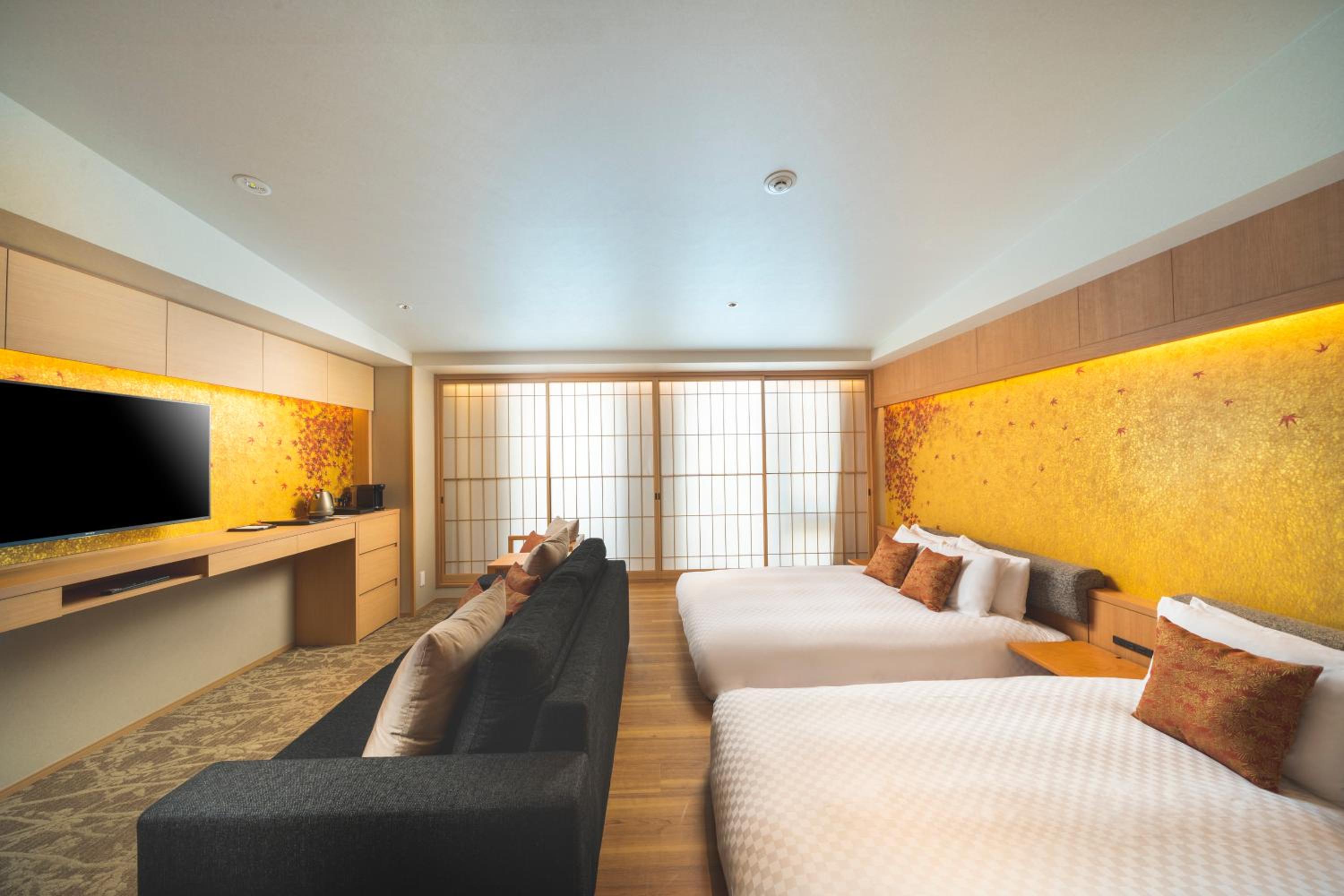 Executive Room with Two Double Beds and Sofa Bed - Non-Smoking