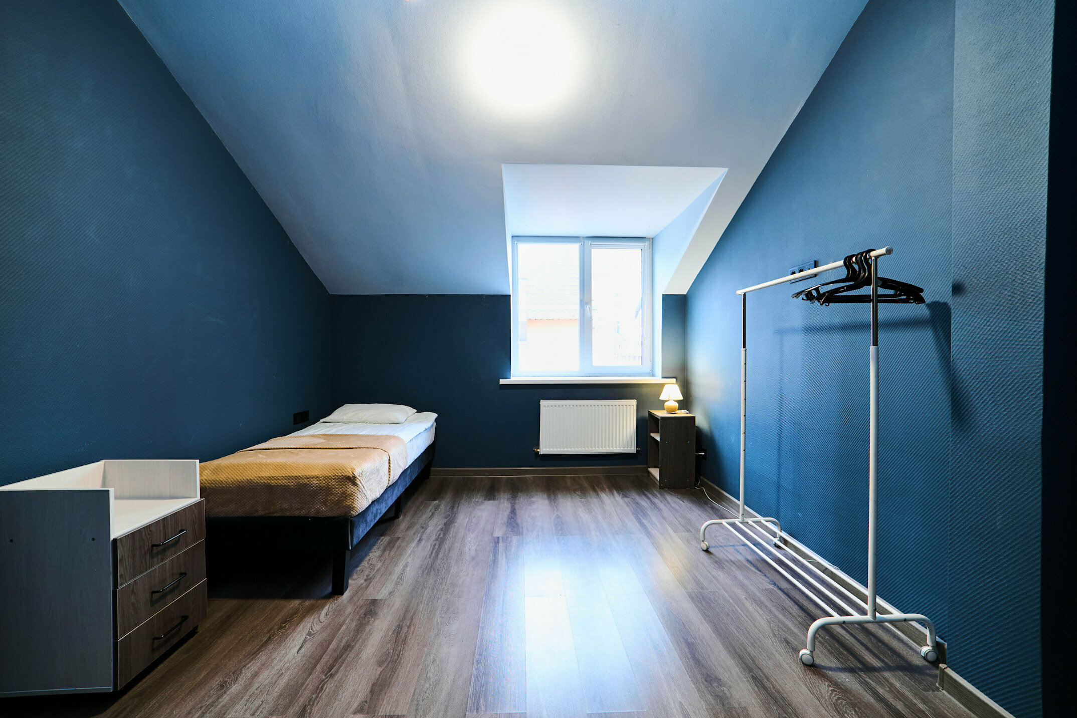 Кровать в общем 8-местном номере