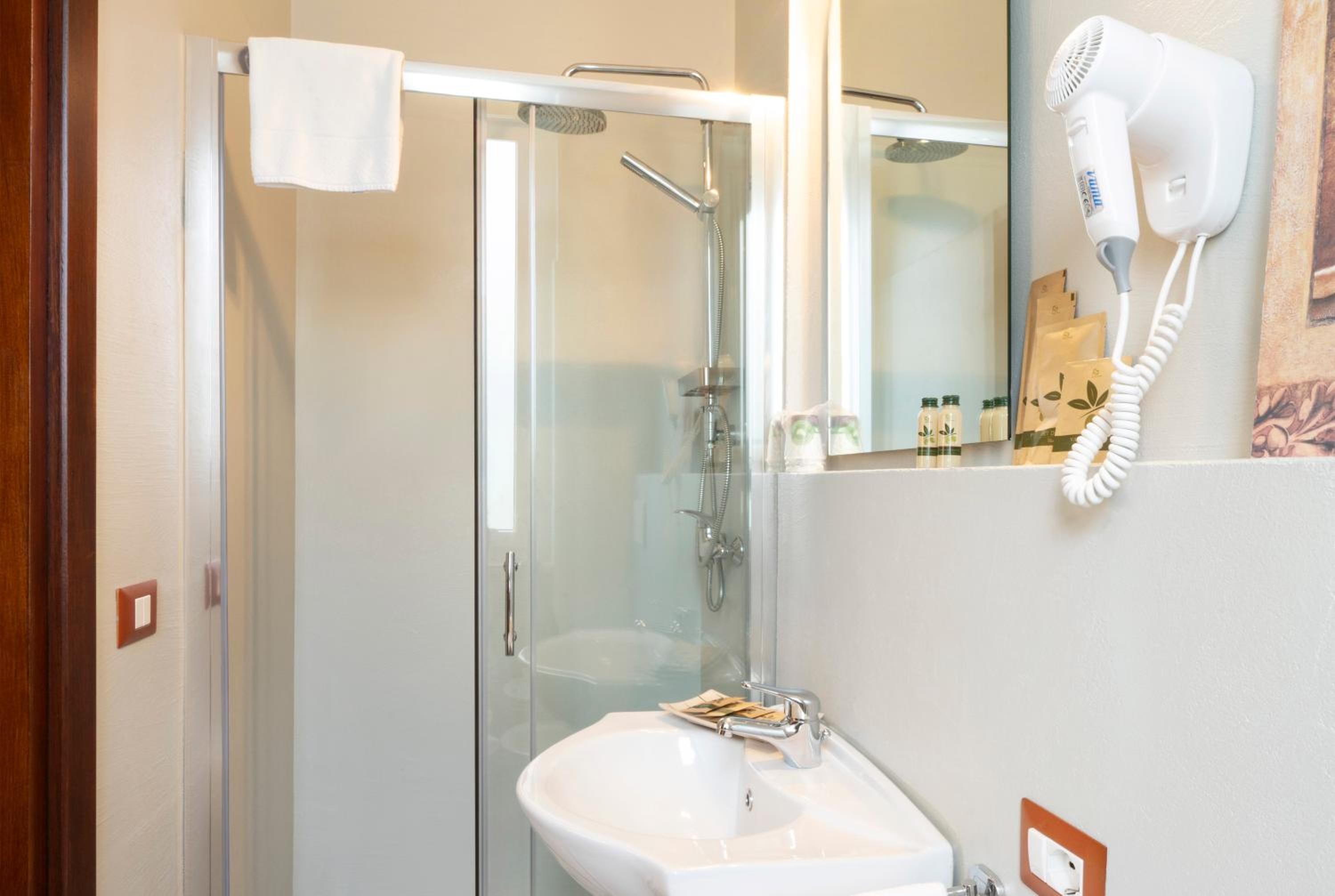 Triple Room with Garden View