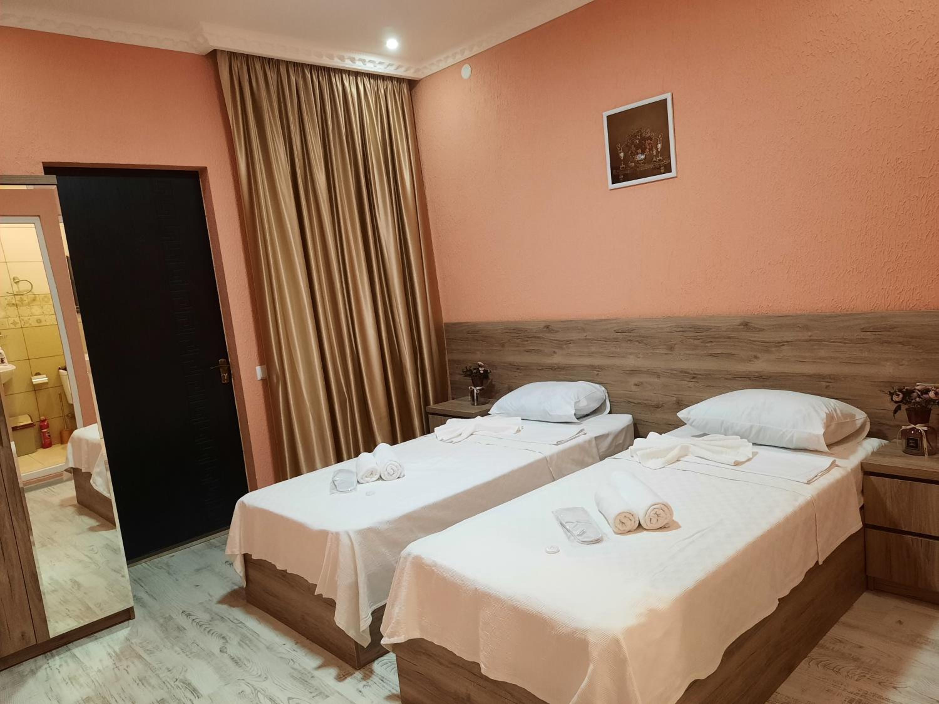 Twin Room with Bathroom