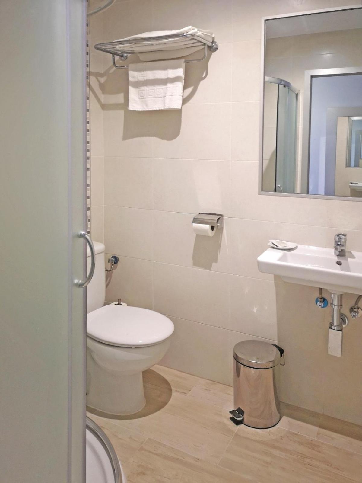 Small Double or Twin Room