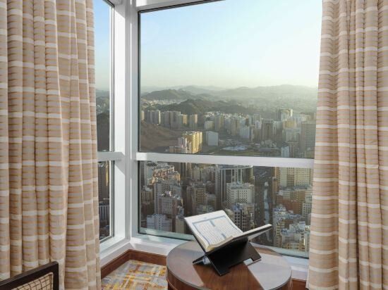 Classic Room Triple Bed Partial Haram View