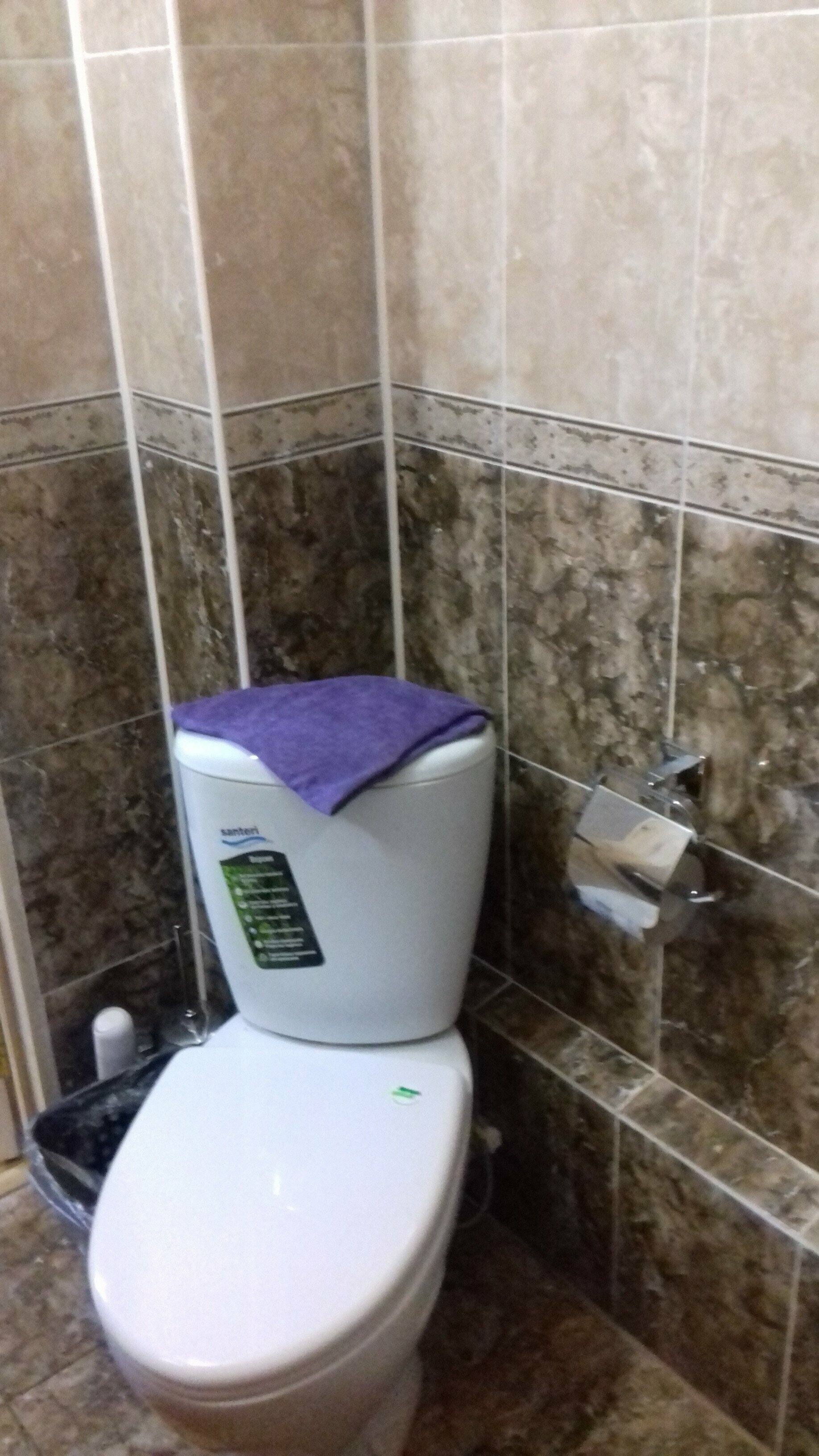 Семейный номер с видом на озеро