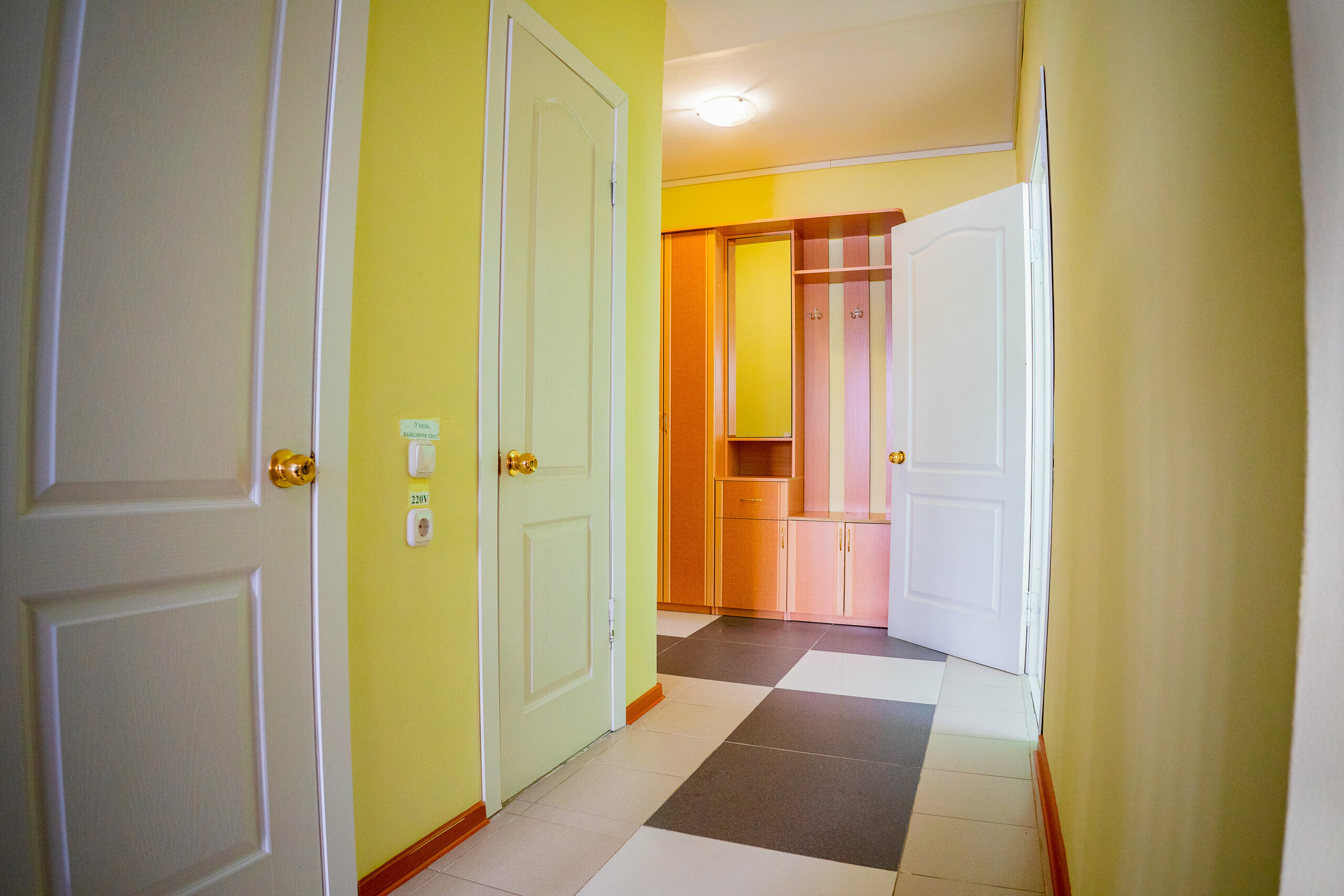 Двухместный номер с 2 отдельными кроватями и ванной