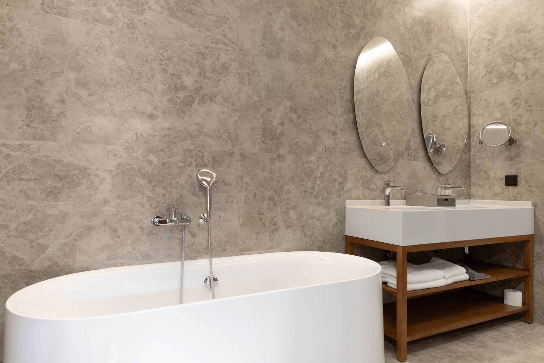 Executive Suite LAZURITE