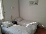 Стандартный двухместный номер с 2 односпальными кроватями (Shower in the room and wc outside) в Hotel Belle Meuniere