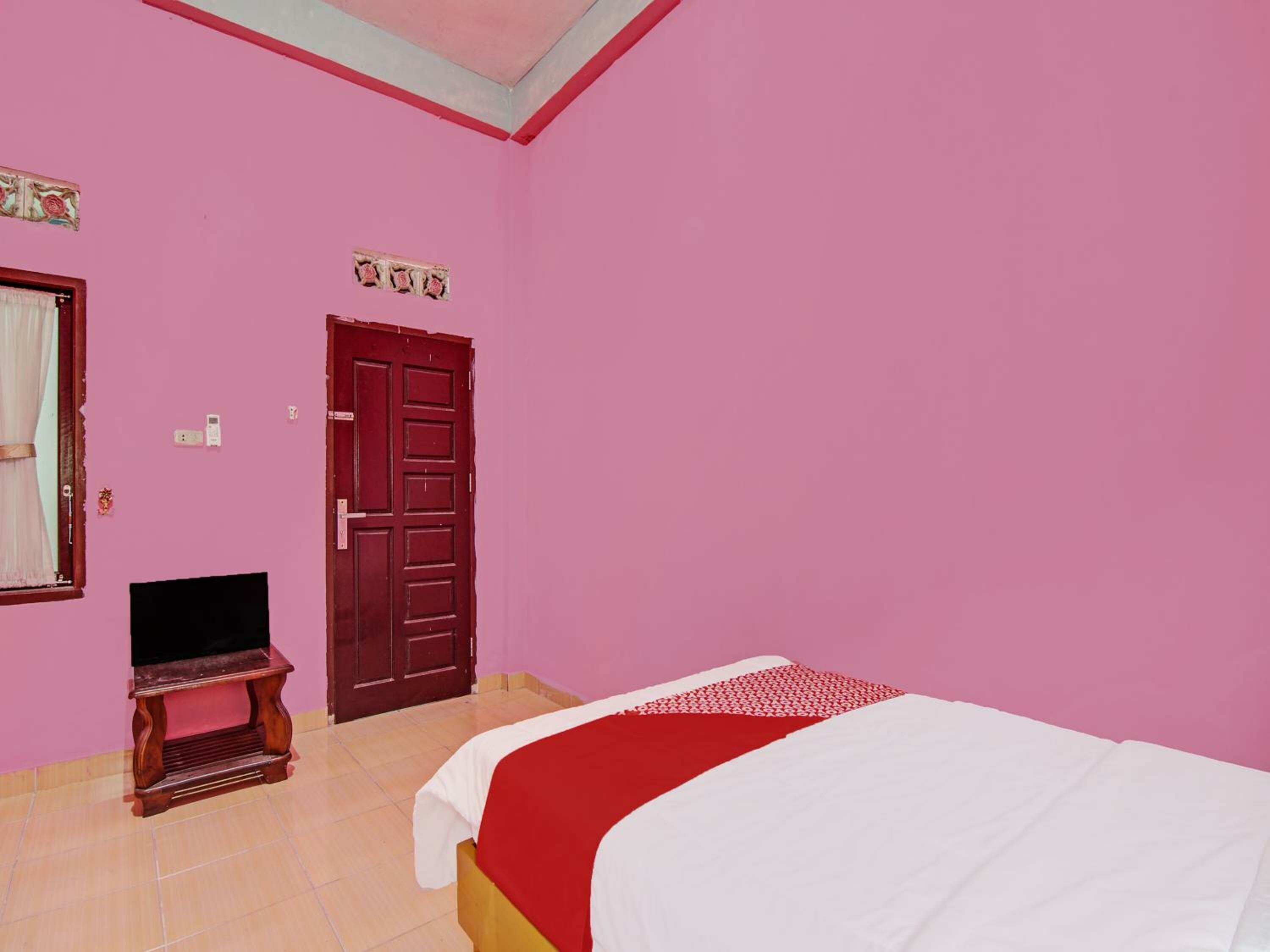 Delxue Twin Room