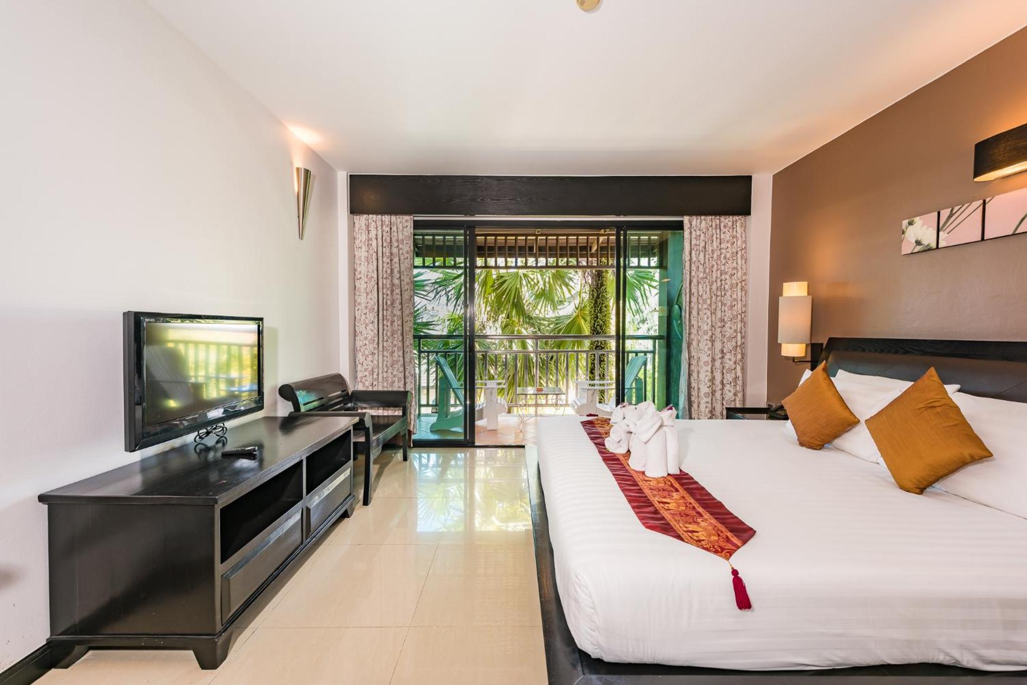 Deluxe Double or Twin Room