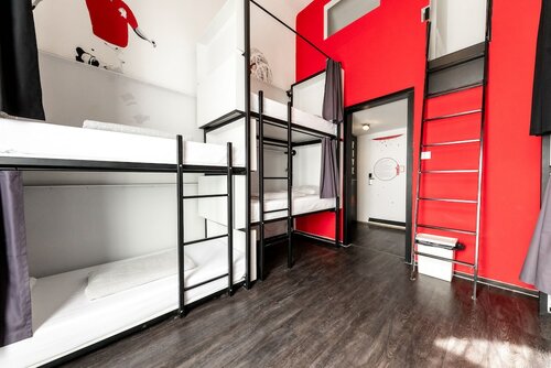 Bed in 10-Bed Dormitory Room with Private Bathroom в Adagio Hostel 2.0 Basilica