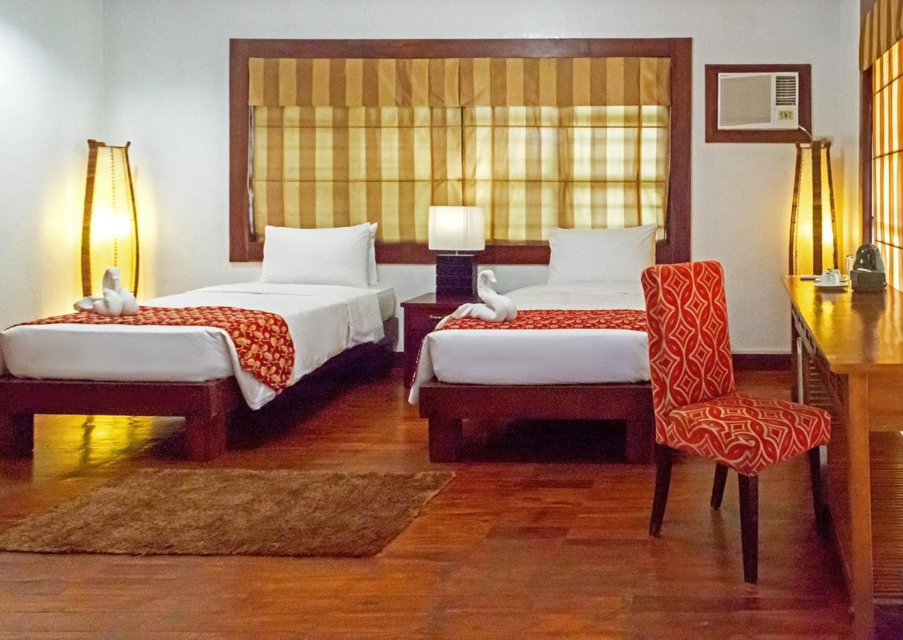 Large Twin Room