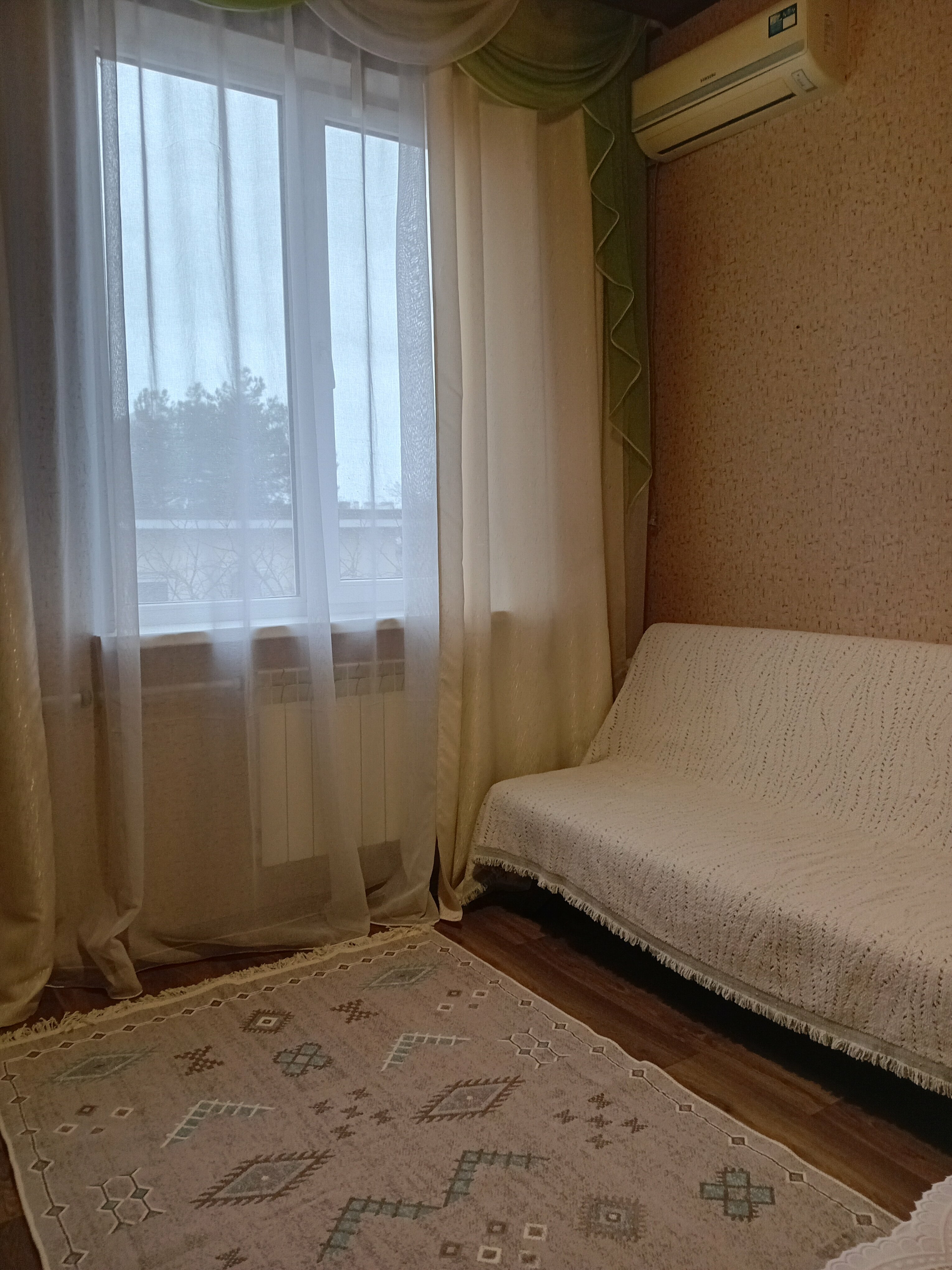 Четырехместный номер с видом на горы