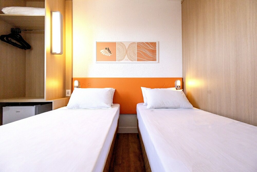 Double Single Room TWC