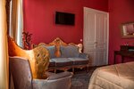 Улучшенная студия-люкс в Ilion Hotel Suites