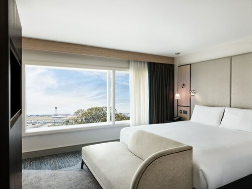 Номер, 1 двуспальная кровать «Кинг-сайз» (Deluxe View) в Hyatt Place London Heathrow Airport