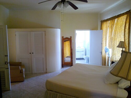 Premium Double or Twin Room, 1 Bedroom, Non Smoking, Ocean View with Air Conditioning в Casa Maria Hotel