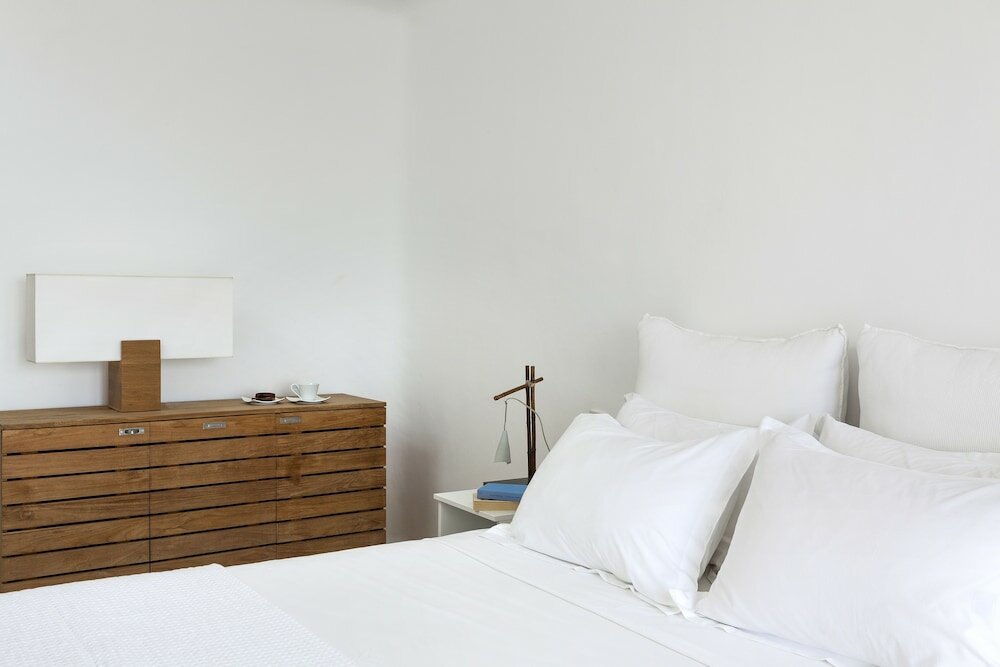 AGL Luxury Villas Daphne