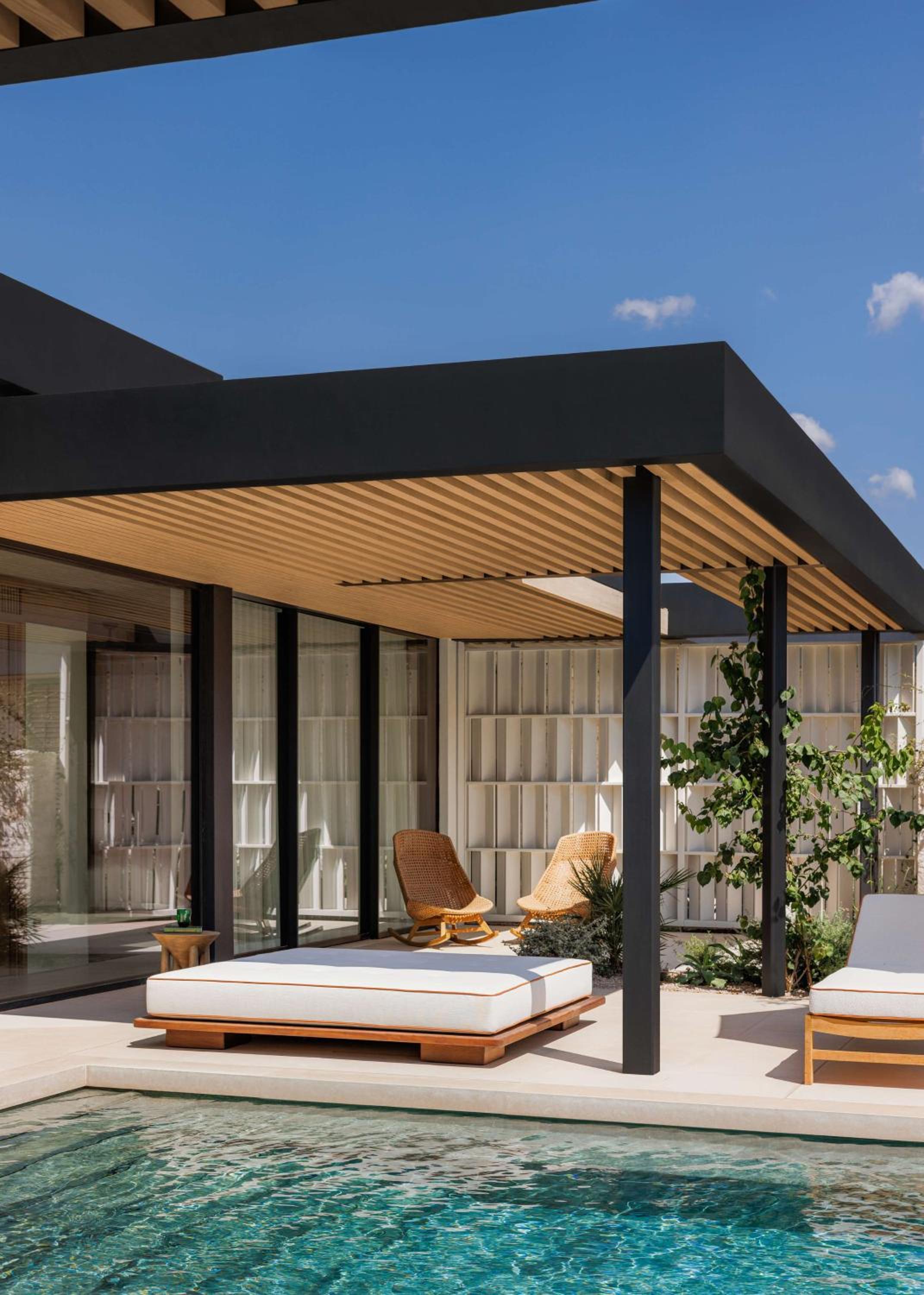 Two-Bedroom Suite - Beachfront