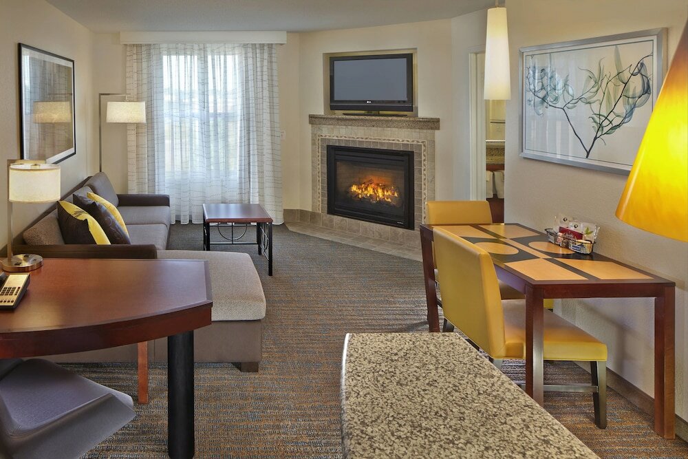 Executive Suite, 1 King Bed with Sofa bed
