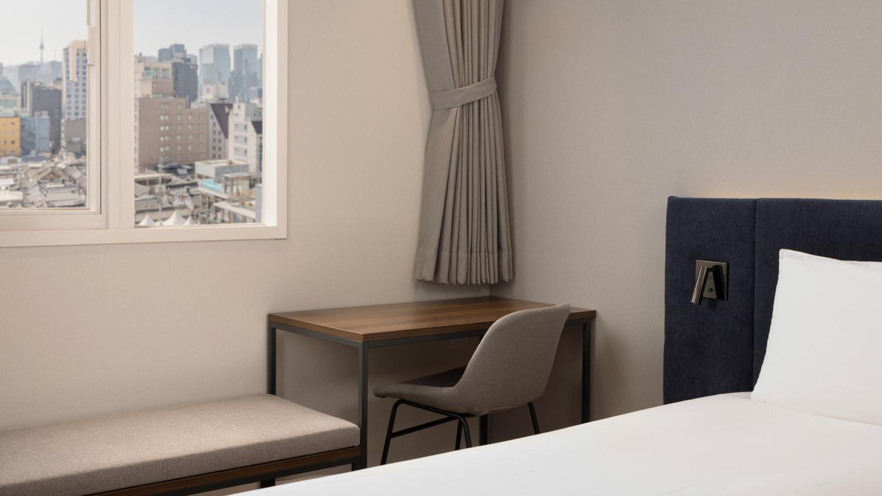 Special Offer - Superior Room (Double) with 1 limited-edition K-Brick Toy set per stay