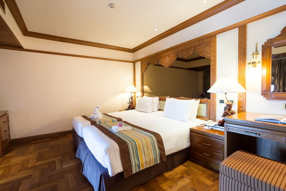 Theme Suite Two Bedrooms Thai Heritage