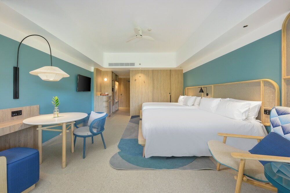 Premium Room, 2 Double Beds, Pool View (Deluxe)