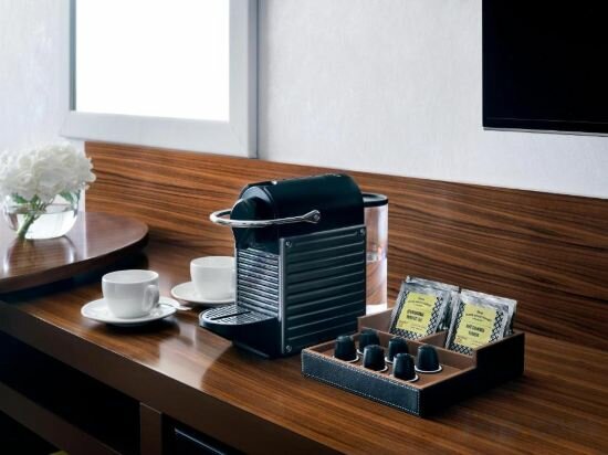 1 Bedroom Suite Club Smoking