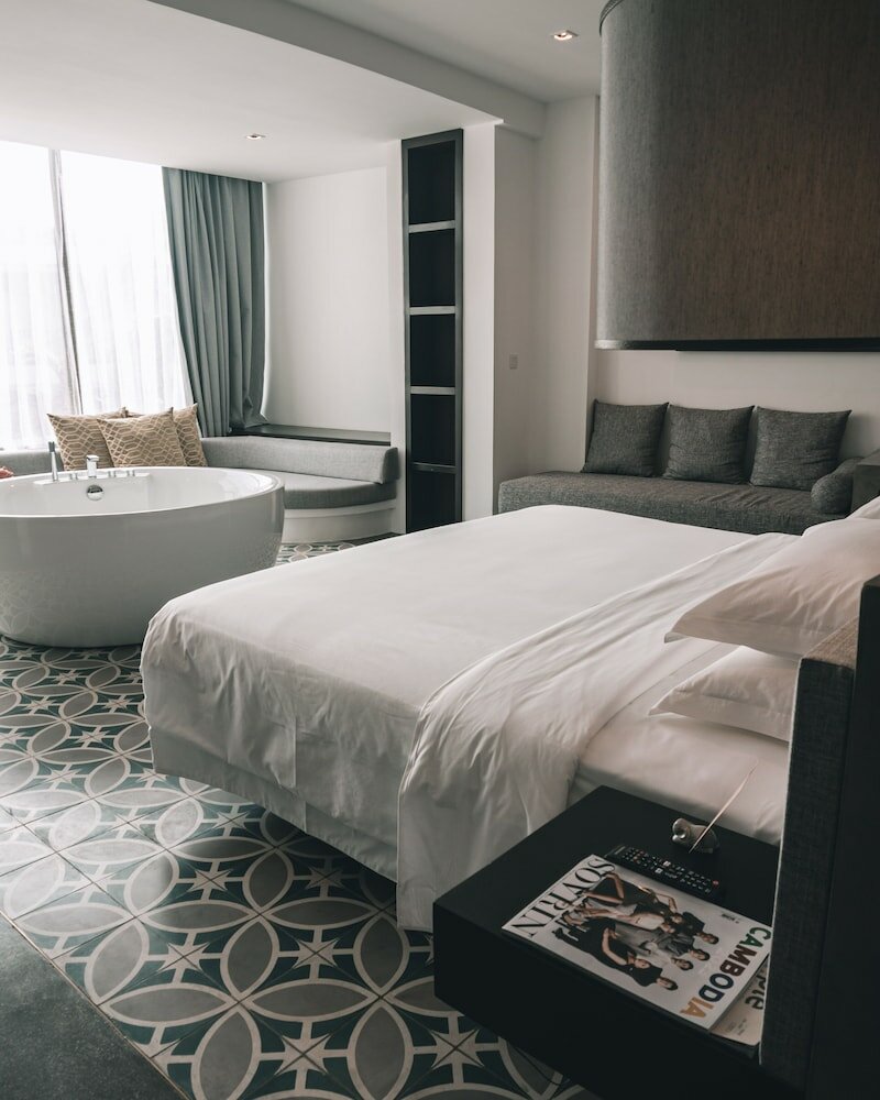 Junior Suite Room