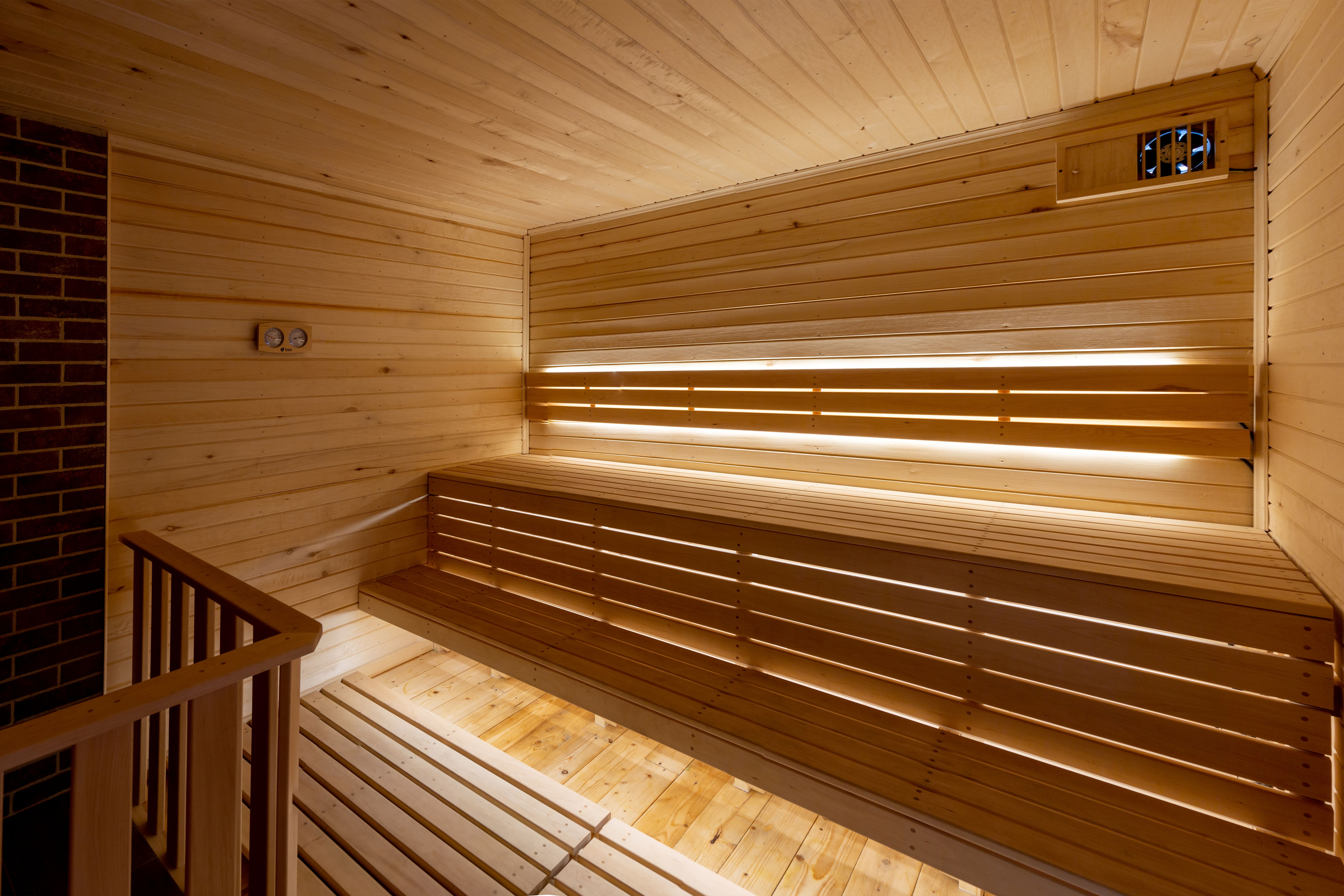 Коттедж с собственным бассейном